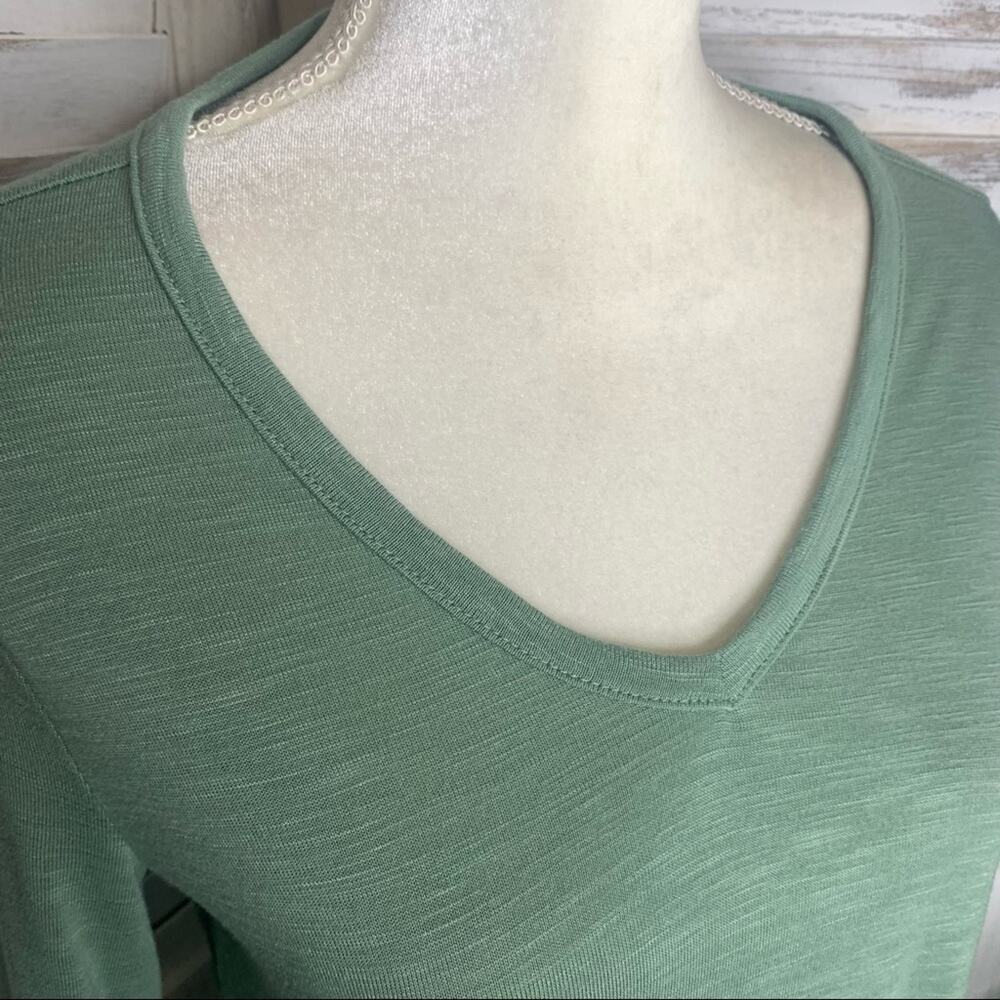 J. CREW MERCANTILE Small V Neck Lightweight Sweater Top Ruffle Hem Light Green - Picture 4 of 11